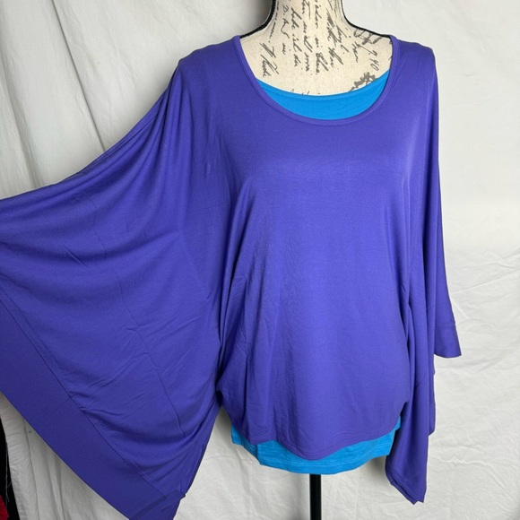 IMAN GLOBAL CHIC PURPLE/ BLUE FLOWY LOOSE TOP  With TANK TOP UNDERNEATH SZ XS/S - Picture 2 of 6